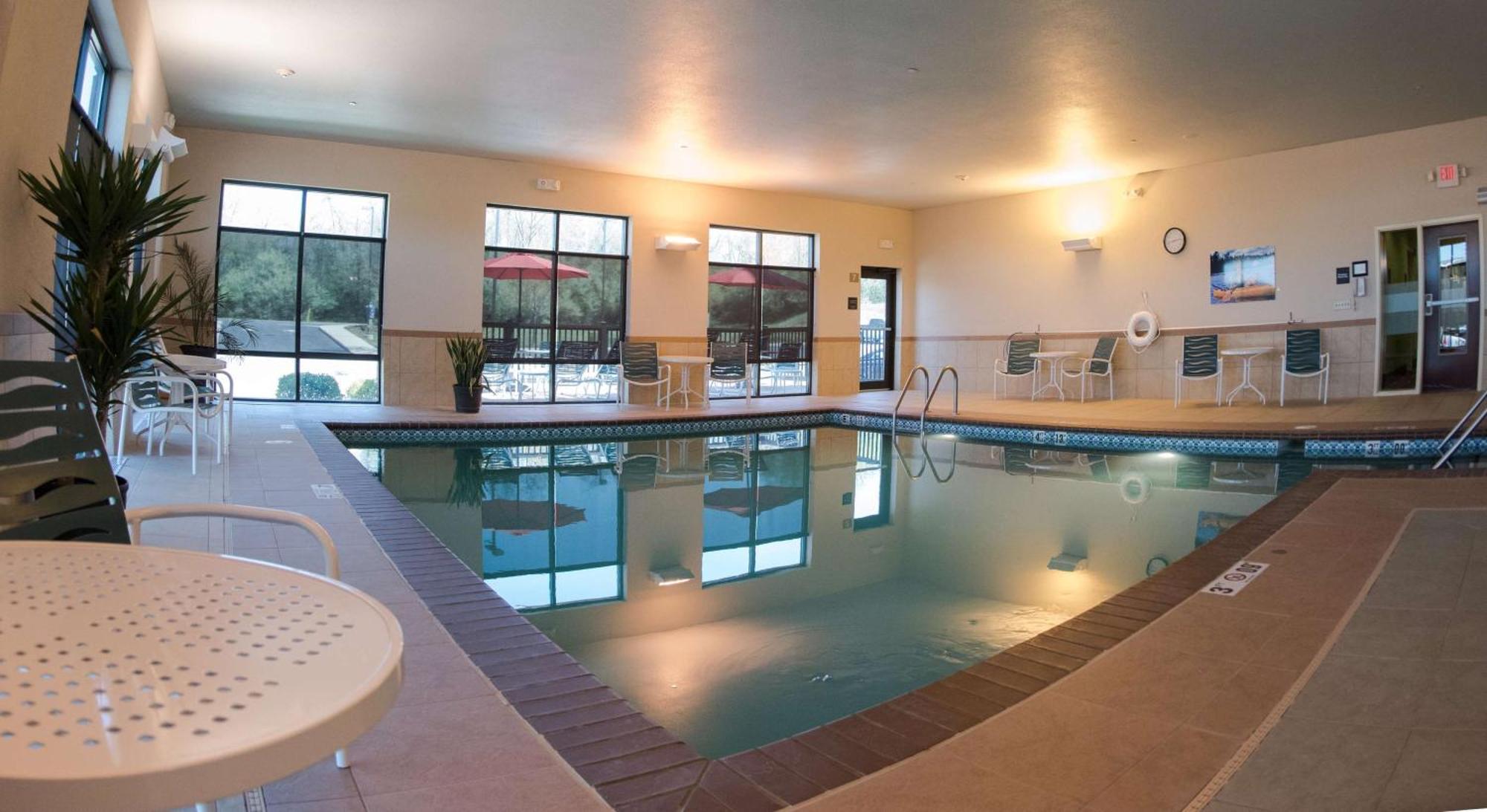 Hampton Inn And Suites Woodstock, Virginia Εξωτερικό φωτογραφία