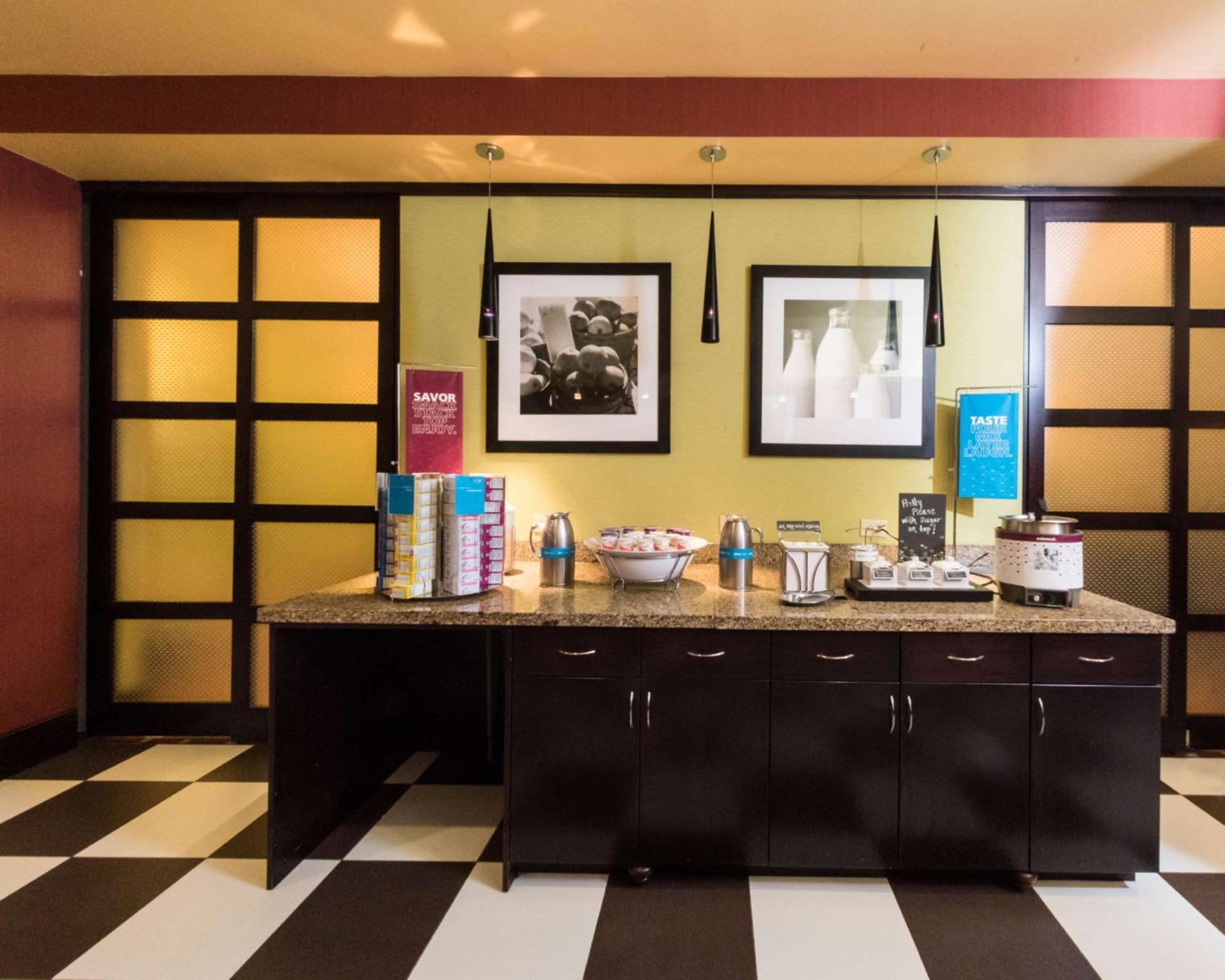 Hampton Inn And Suites Woodstock, Virginia Εξωτερικό φωτογραφία